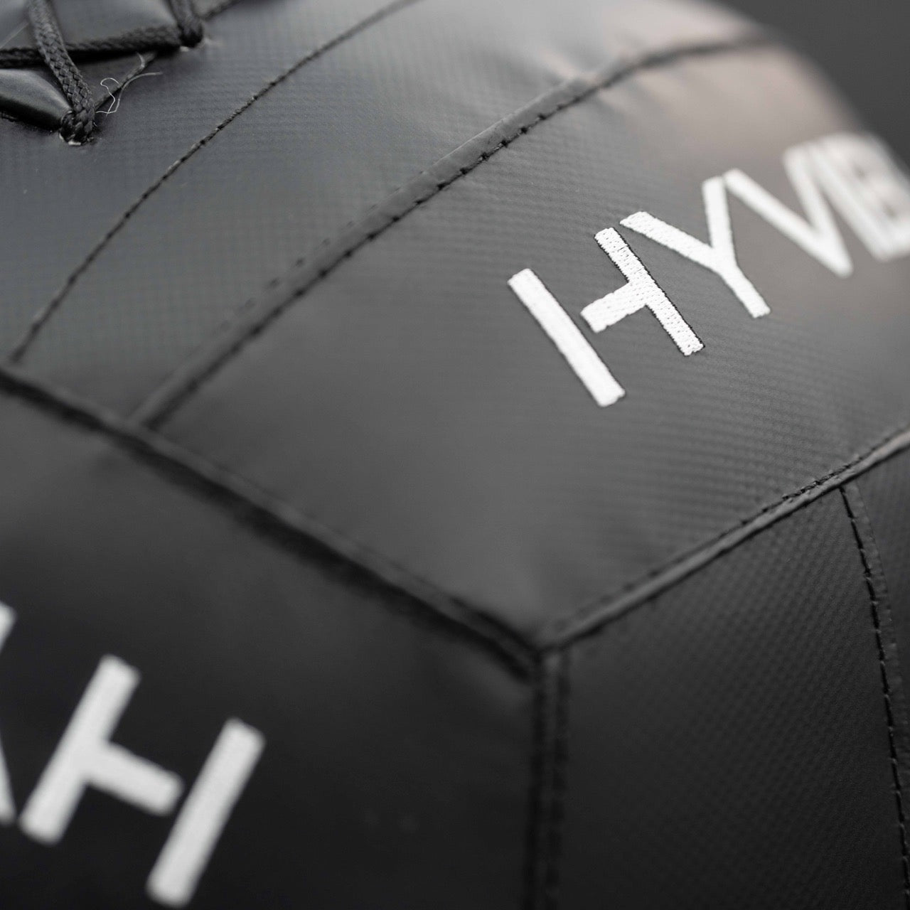 HYVIBES Competition Wall Ball